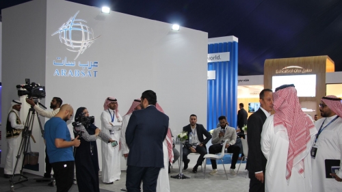  أجنحة المعرض 