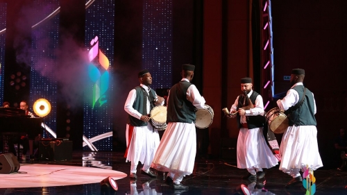 عطور عربية لمحمد علي كمون في افتتاح المهرجان