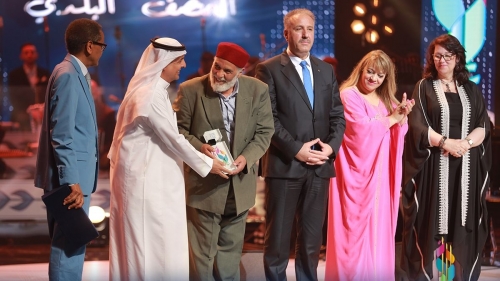المهرجان يكرم نخبة من الإعلاميين العرب
