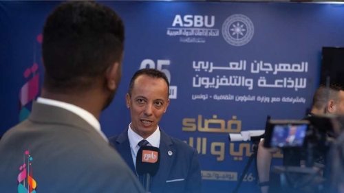  روبرتاج عن أجنحة المعرض التكنولوجي وسوق البرامج