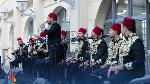 أجواء ما قبل عرض الاختتام في مدينة الثقافة